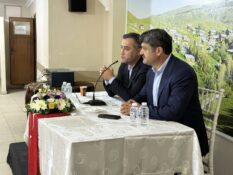 REFAHİYE BELEDİYE BAŞKANI FATİH KÖK SAĞLIK KÖYÜ DERNEĞİ’NİN KAHVALTI PROGRAMINA KATILDI