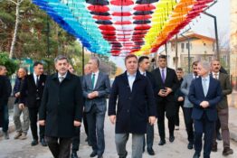 VALİ AYDOĞDU’DAN ŞEMSİYELİ SOKAK’TA İNCELEME