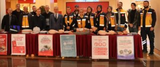 ACİL SAĞLIK HİZMETLERİ HAFTASINDA ERZİNCAN’DA BİLGİLENDİRME STANDI KURULDU