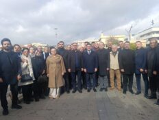 AK PARTİ ERZİNCAN İL BAŞKANLIĞI’NDAN CUMHURİYET MEYDANI’NDA “MUHABBET DURAĞI” ETKİNLİĞİ