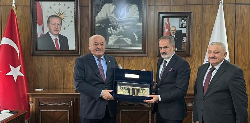 AK PARTİ ERZİNCAN MİLLETVEKİLİ SÜLEYMAN KARAMAN’DAN TCDD’YE ZİYARET