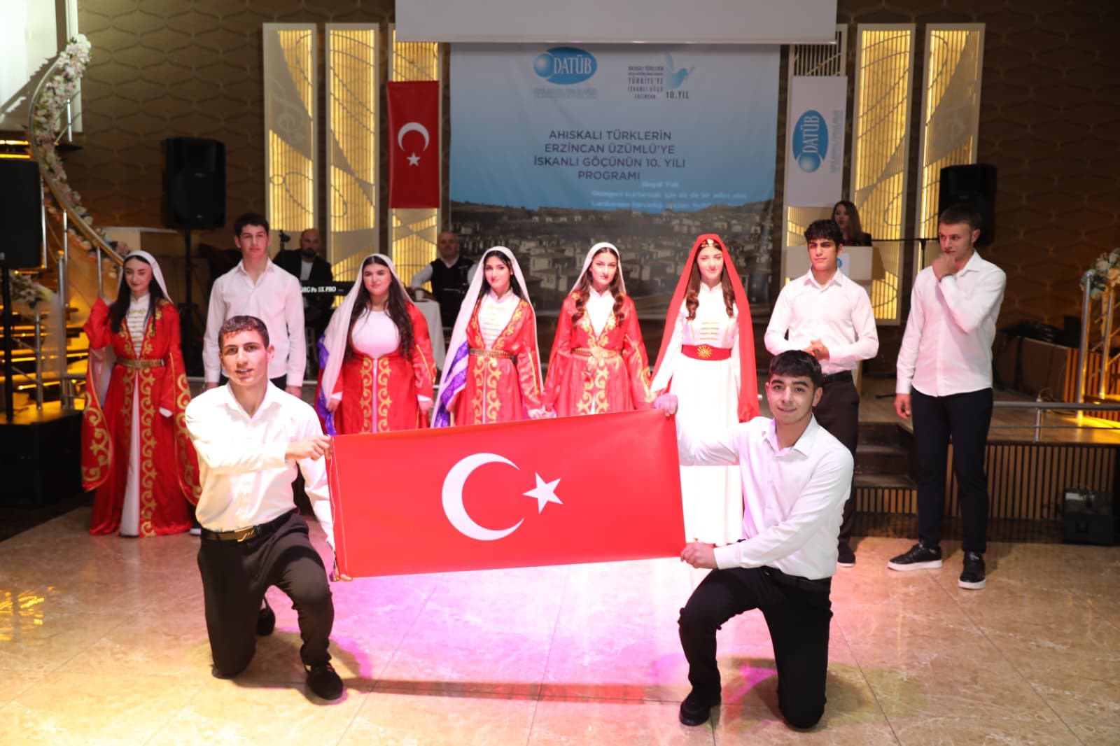 Ahıskalı Türklerin Üzümlü’ye İskanlı Göçünün 10. Yılı Programla Anıldı