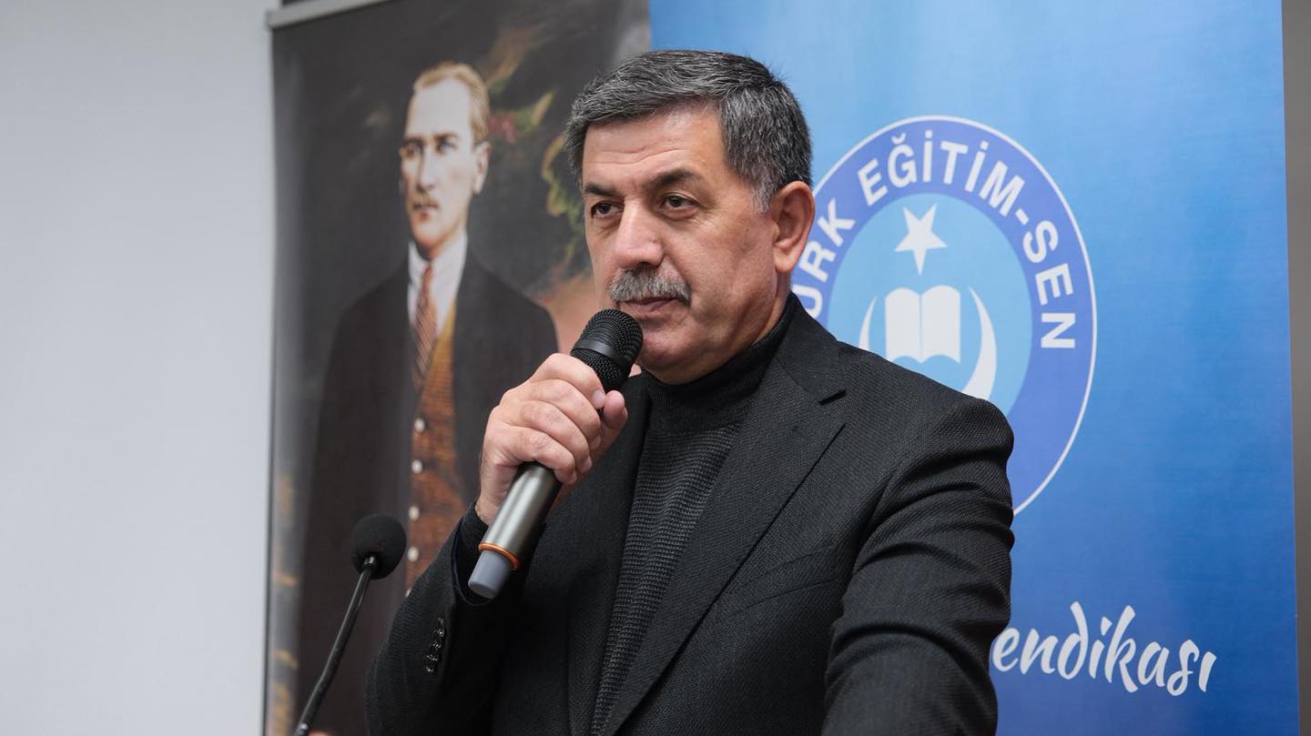 BAŞKAN AKSUN, TÜRK EĞİTİM-SEN ERZİNCAN ŞUBESİ’NİN 8. OLAĞAN GENEL KURULU’NA KATILDI