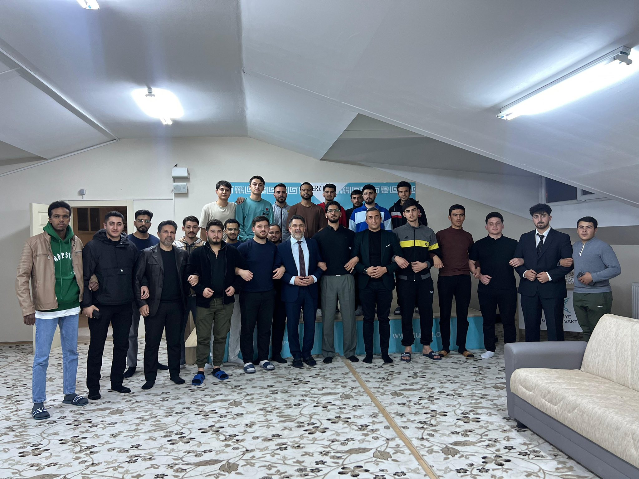 BAŞKAN KABADAYI: “GELECEK, İNANAN VE ÜRETEN GENÇLERLE GÜÇLENİYOR”