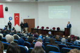EBYÜ’DE “ULUSLARARASI HUKUK BAĞLAMINDA SAVAŞ VE ÇATIŞMA KONFERANSI” DÜZENLENDİ
