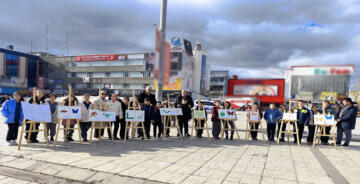 ERZİNCAN’DA İNGİLİZCE VE SANAT BULUŞTU: FİDEM KOLEJİ ÖĞRENCİLERİNDEN RENKLİ SERGİ