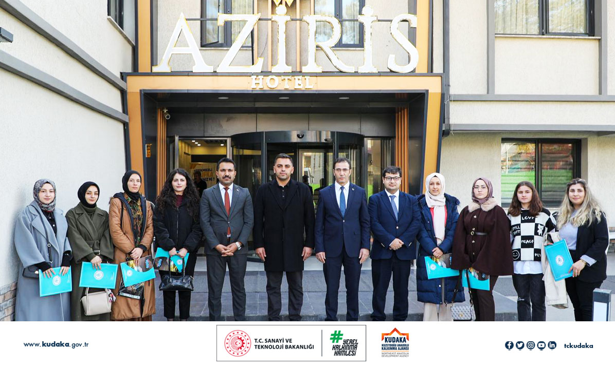 GİRİŞİMCİLİK EĞİTİMİ SERTİFİKA PROGRAMI TAMAMLANDI: 20 KADIN GİRİŞİMCİ SERTİFİKALARINI ALDI