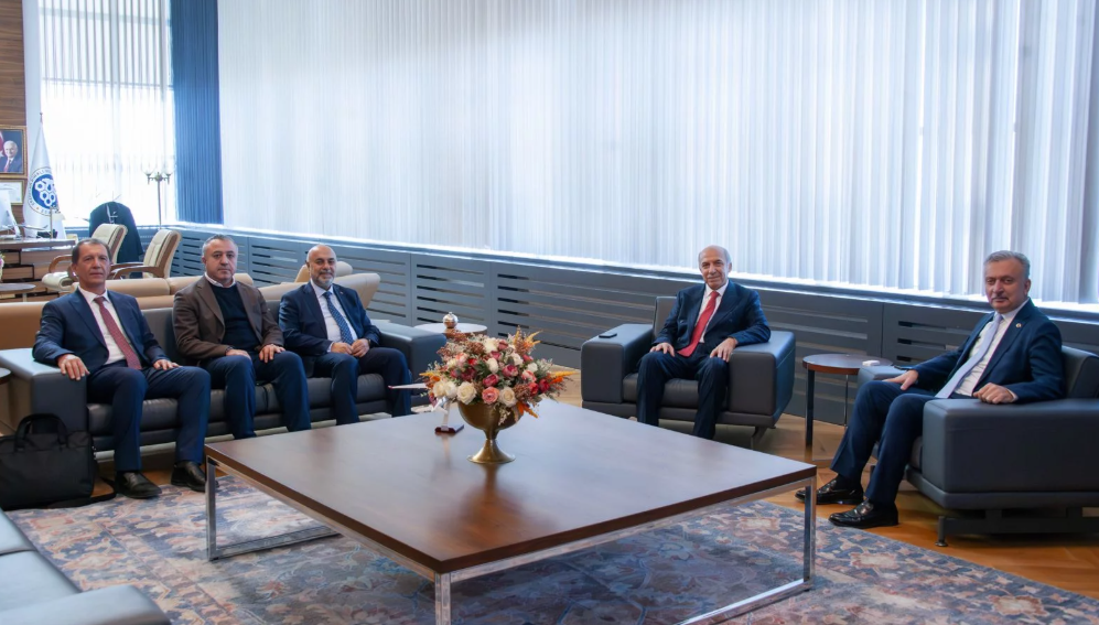 İSTANBUL 2 NOLU BARO BAŞKANI ŞAMLI’DAN REKTÖR LEVENT’E ZİYARET