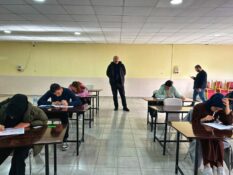 Kemaliye’de umre ödüllü kitap okuma yarışmasının kazananları açıklandı