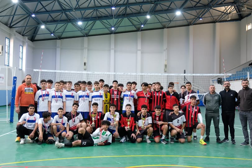 OKUL SPORLARI GENÇLER İL BİRİNCİLİĞİ VOLEYBOL ERKEK FİNALİ TAMAMLANDI