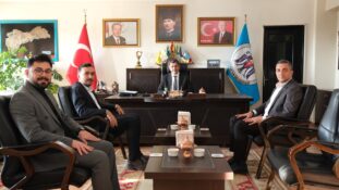 TÜGVA’DAN BELEDİYE BAŞKANI BEKİR AKSUN’A ZİYARET