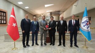 TÜRKİYE KAMU-SEN ERZİNCAN’DAN BAŞKAN AKSUN’A ZİYARET