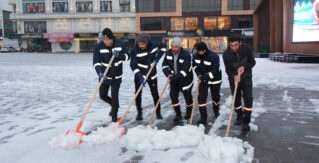 Erzincan Belediyesi Karla Mücadelede 7/24 Sahada
