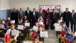 Erzincan’da 40 Bin Öğrenci Karne Aldı, Yarı Yıl Tatili Başladı