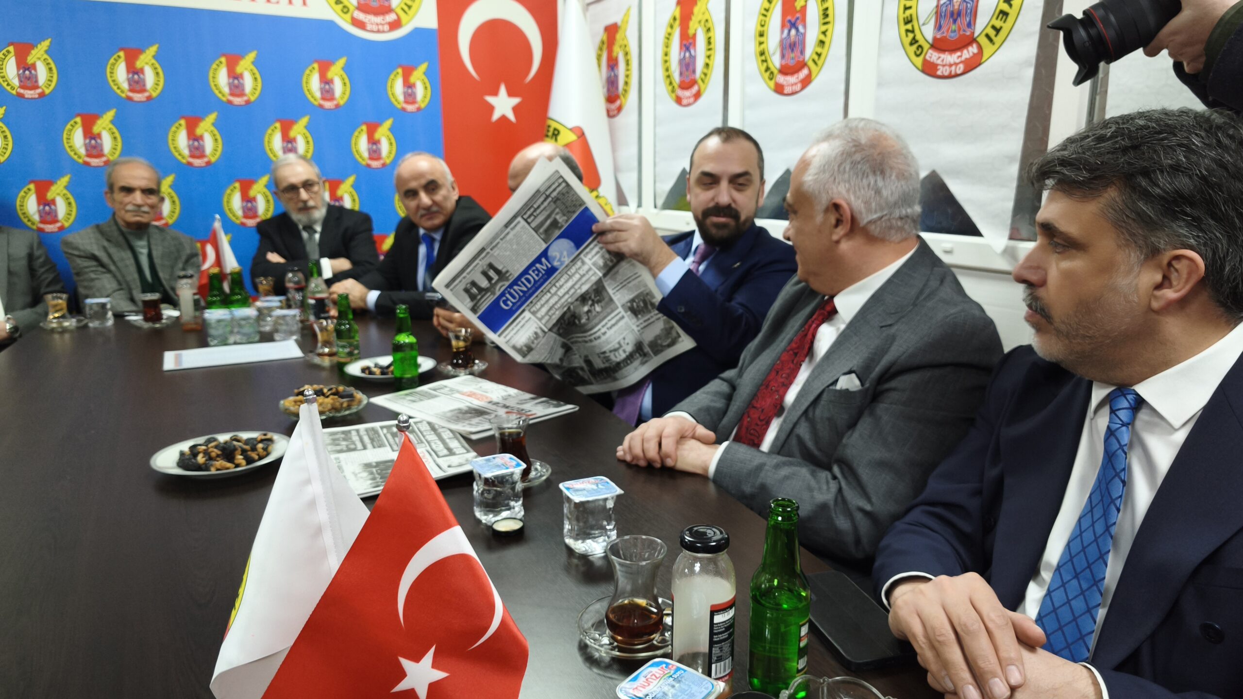 Faruk ACAR Erzincan’da Basın Mensuplarıyla Buluştu