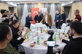 Vali AYDOĞDU’dan Gazetecilere Anlamlı Buluşma: “Basın Demokrasinin Temel Taşıdır”