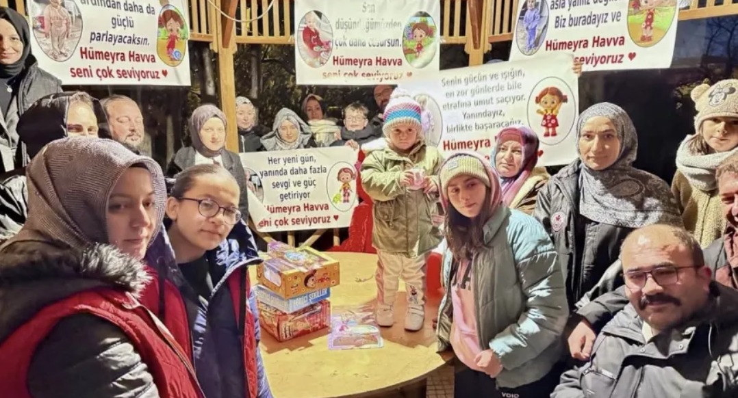 Erzincan’da Minik Hümeyra’ya Gönüllerden Destek