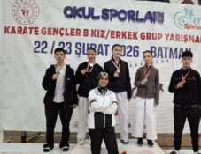 Erzincanlı Karateciler Türkiye Finallerine Yükseldi