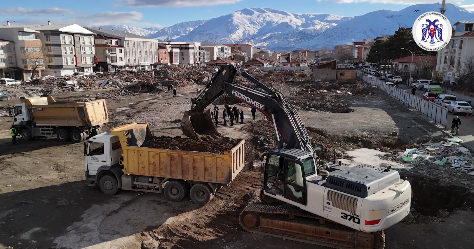 Merkez Çarşı Kentsel Dönüşüm Projesi’nde Hafriyat Çalışmaları Başladı
