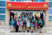 Minik Öğrencilerden Belediyeye Anlamlı Ziyaret