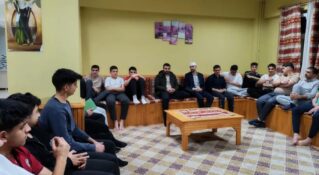 Pansiyon Ziyaretlerinde Gençlerle “Doğru Arkadaş Seçimi” Söyleşisi