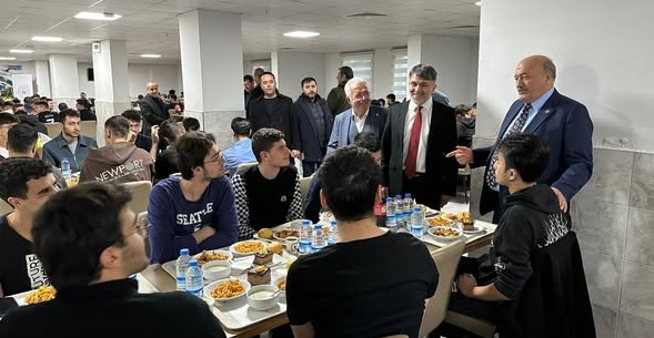 Ramazan’ın Bereketi KYK Sofrasında Paylaşıldı