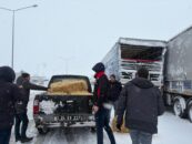 Tipi Yolları Kapattı, 200 Büyükbaş Yolda Kaldı: Erzincan’da Seferberlik