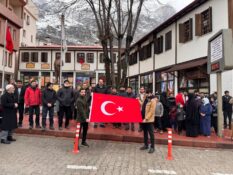 Umre Ödüllü Kitap Okuma Yarışması Katılımcıları Kemaliye’de Dualarla Karşılandı