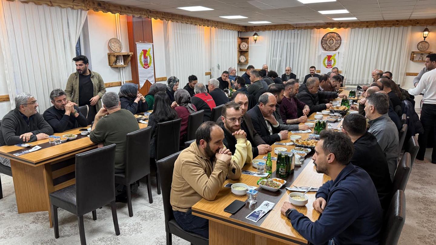 Erzincan Gazeteciler Cemiyeti’nin İftar Programında Basın Mensupları Bir Araya Geldi