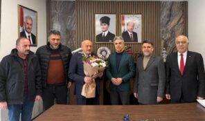 AK Parti Erzincan Heyeti 14 Mart Tıp Bayramı’nı Kutladı