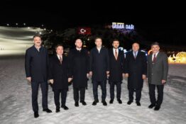 Bakan BAYRAKTAR’dan Ergan Dağı Kayak Merkezi’ne Ziyaret