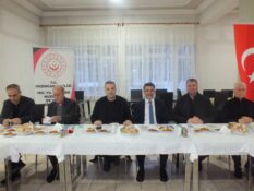 Başkan KABADAYI Huzurevi Sakinleriyle İftar Sofrasında Buluştu