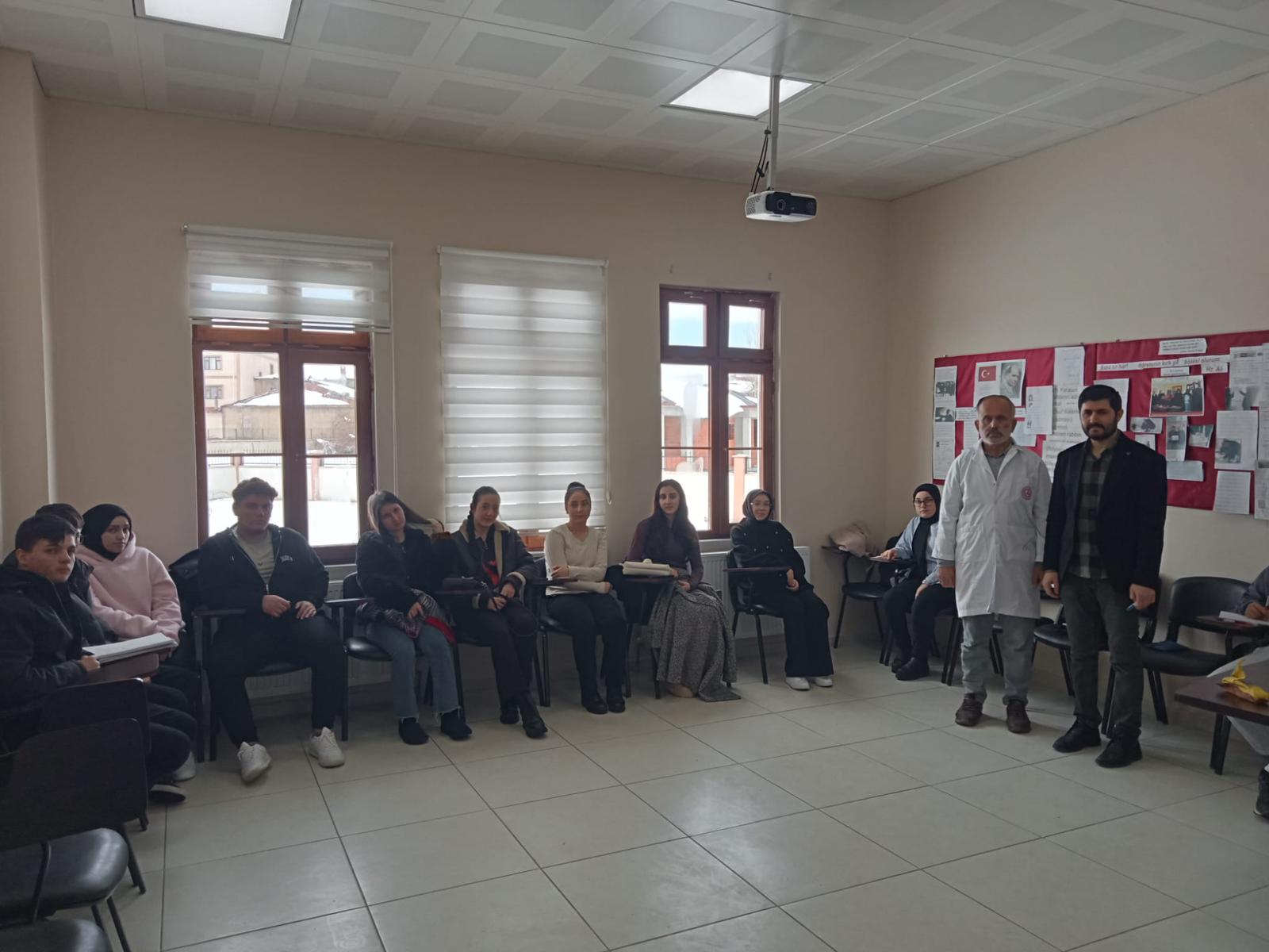 Çayırlı’da KPSS’ye Hazırlık Kursu Açıldı