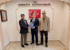 KUDAKA Yetkilileri Kemaliye Kaymakamı ARIKAN’ı Ziyaret Etti