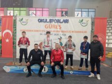 Rize’de Minderin Şampiyonları Erzincan’dan: 3 Altın Madalya!