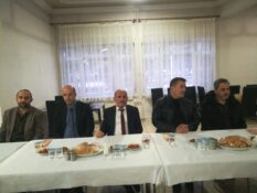 Sevgi Evlerindeki Çocuklar “Yaşlı Çınarlarla” Aynı İftar Sofrasında Buluştu