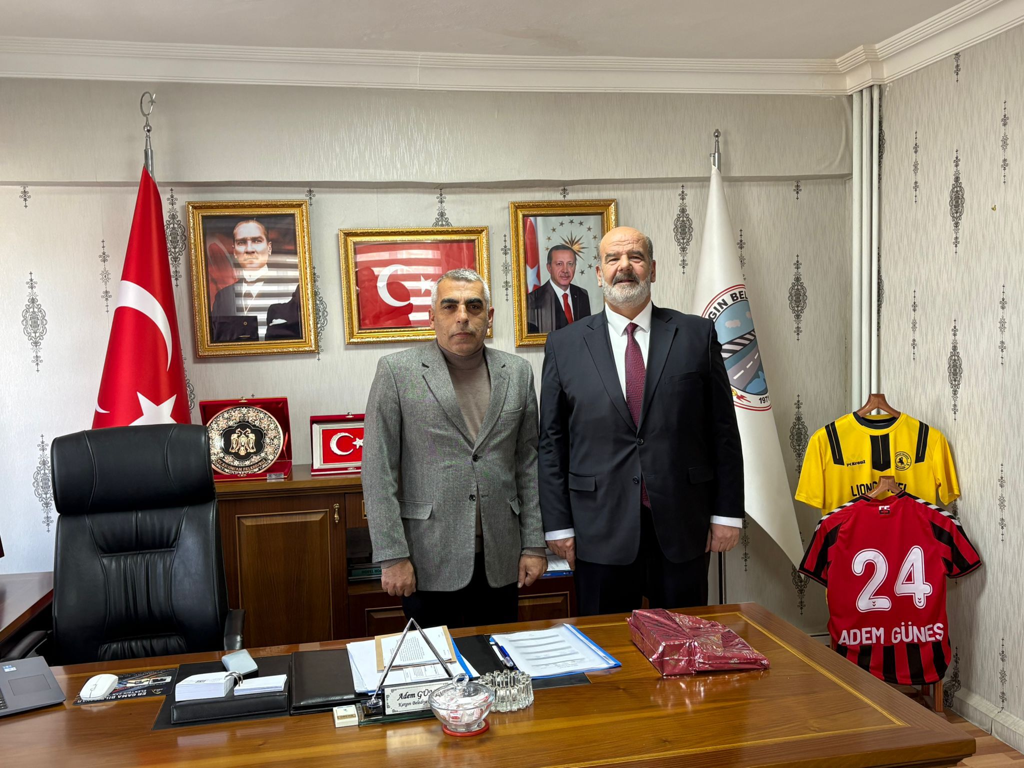 TAN’dan İlçelerde Esnaf Ziyareti: “Ticaretin Gücü Esnafımızdır”