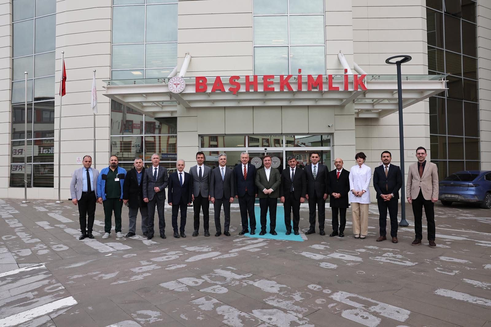 Vali AYDOĞDU’dan Hastane Ziyareti