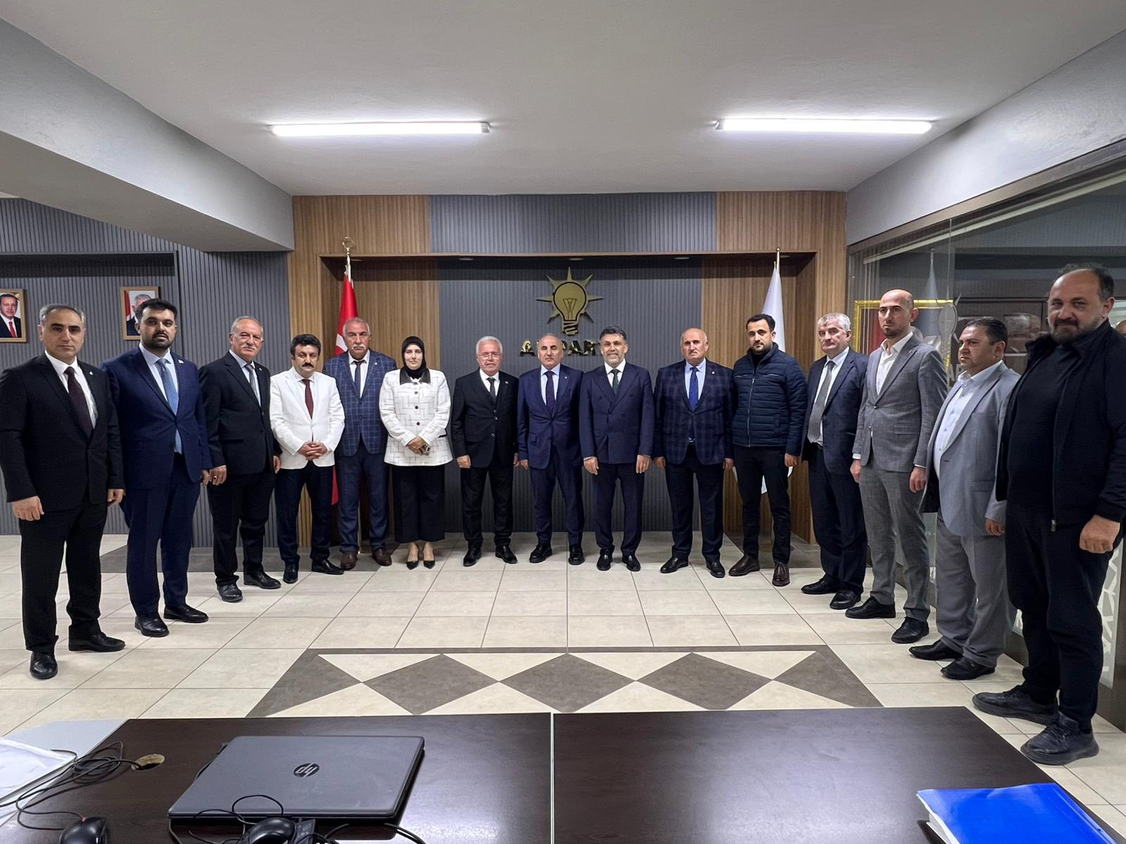 AK Parti Erzincan Teşkilatı Toplandı: “Türkiye Yüzyılı İçin Kararlıyız”