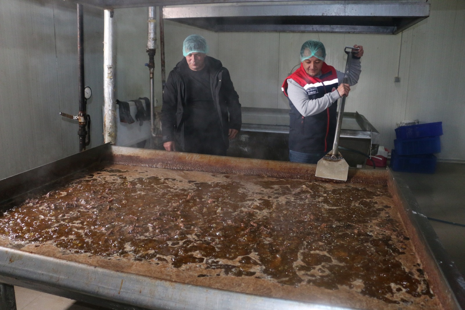 Erzincan Eti Türkiye Sofralarına Ulaşıyor: Üzümlü’deki Tesis Bölge Ekonomisine Güç Katıyor