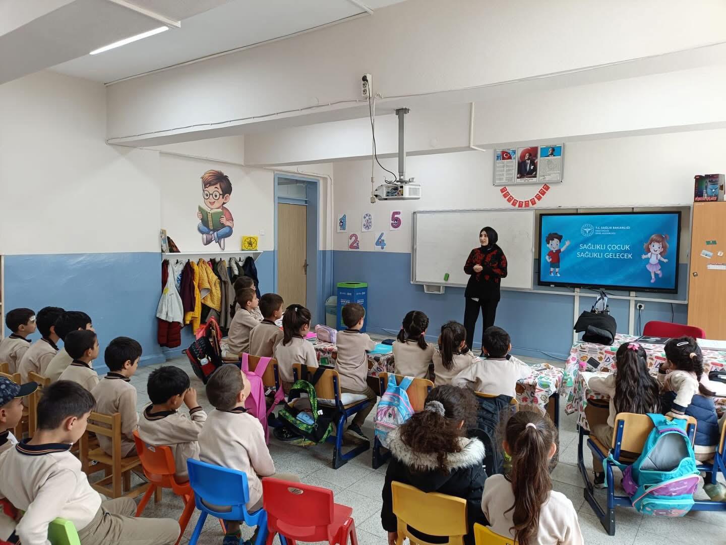 Erzincan’da 50 Öğrenciye “Çocuk Akademisi” Eğitimi