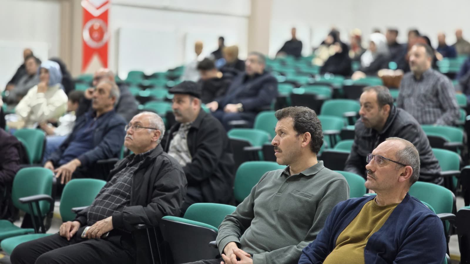 Erzincan’da “Aile İçinde Nitelikli İletişim” Konferansı Düzenlendi