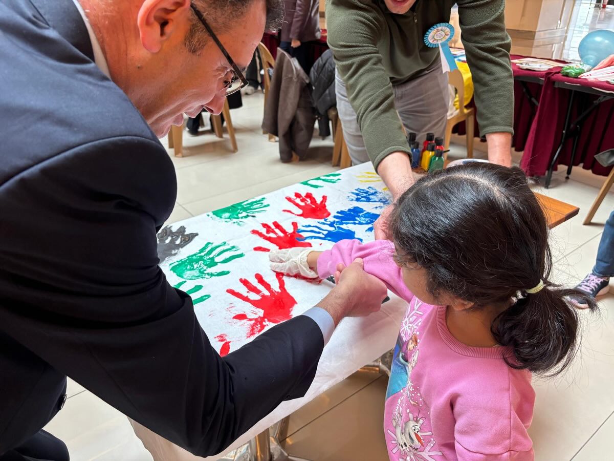 Erzincan’da Otizme Dikkat Çekildi: AVM’de Farkındalık Etkinliği