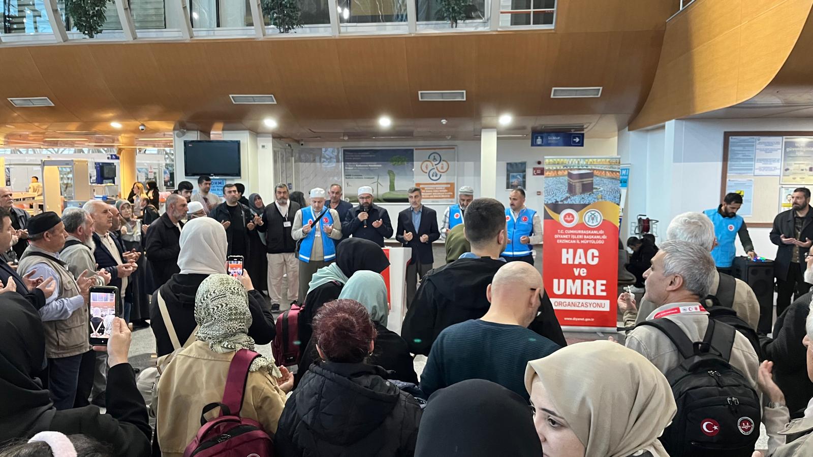 Erzincan’dan 192 Hacı Adayı Mukaddes Yolculuğa Uğurlandı