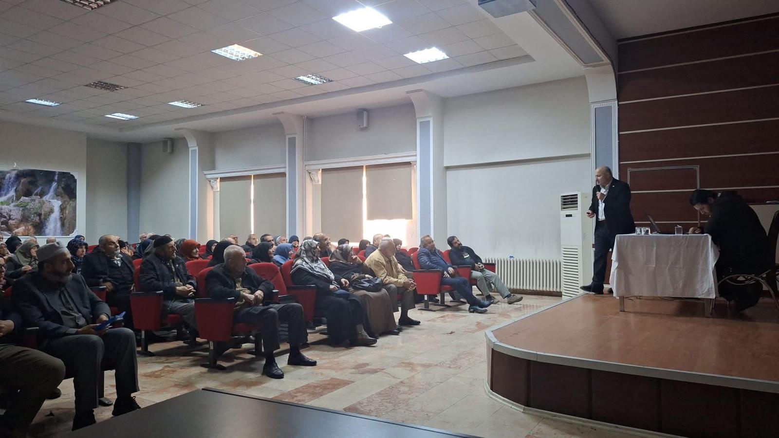 Hacı Adaylarına Yönelik Bilgilendirme Semineri Düzenlendi