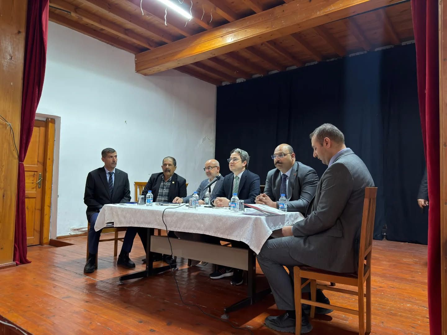 Kemaliye’de Muhtarlar Toplantısı Gerçekleştirildi