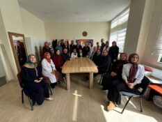 Vali AYDOĞDU, Elaattin Elmas Anadolu İmam Hatip Lisesi’ni Ziyaret Etti