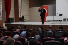 Velilerle Eğitim Buluşması: “En Güçlü Halka Ailedir”