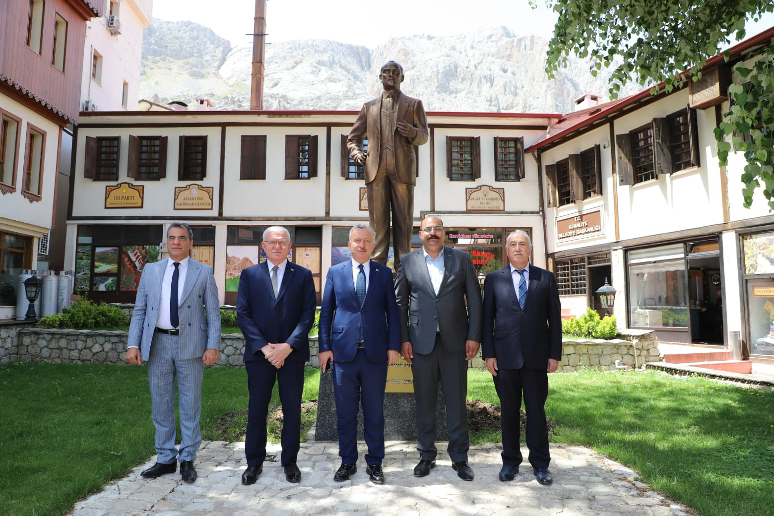 EBYÜ’den Kemaliye Belediyesi’ne İş Birliği Ziyareti