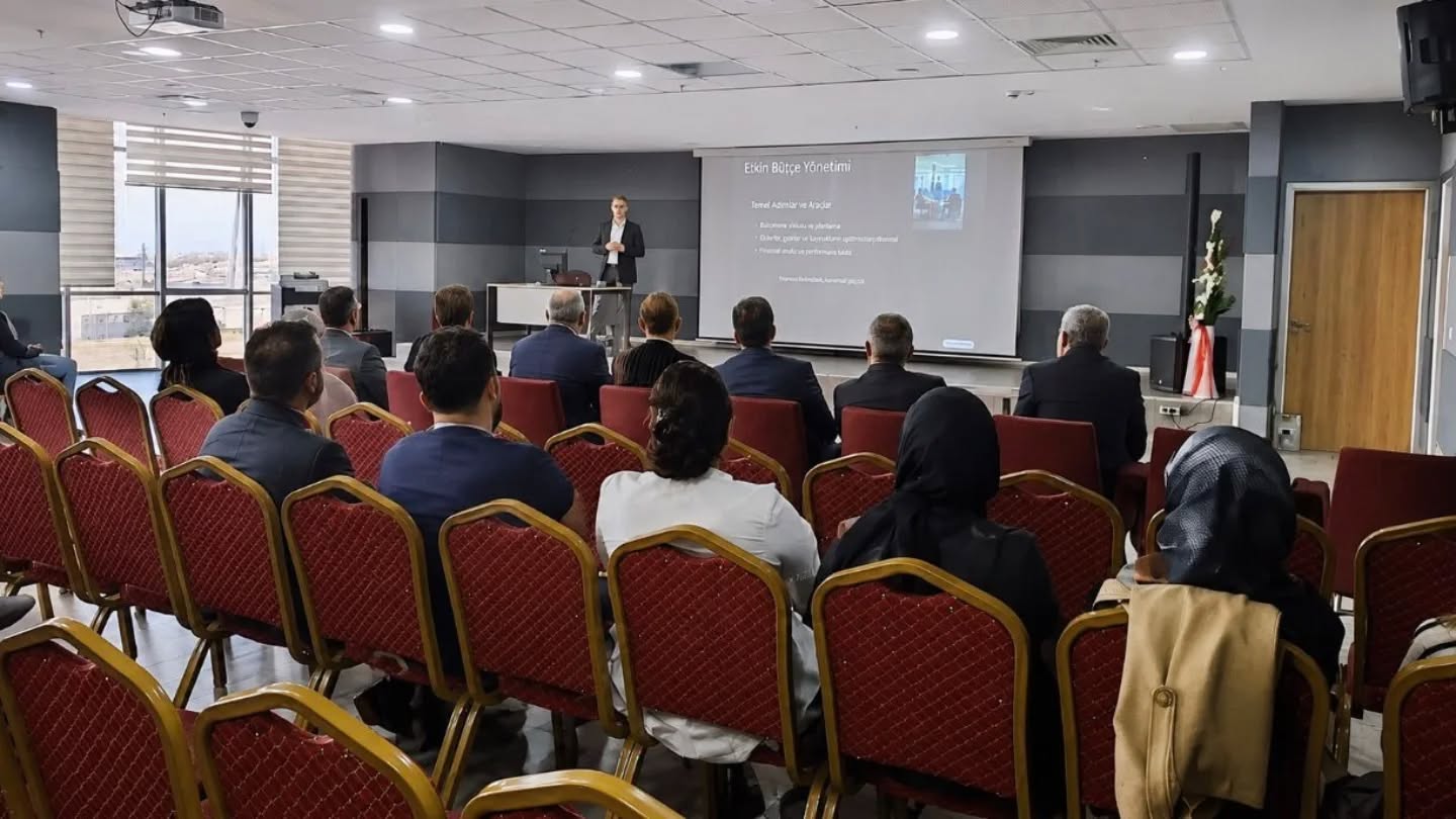 Erzincan’da Hastane Yöneticilerine Mali Süreç Yönetimi Eğitimi